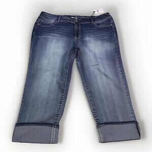 Wallflower Luscious Curvy Fit Stretch Women’s Cropped Jeans Size 22 NWT